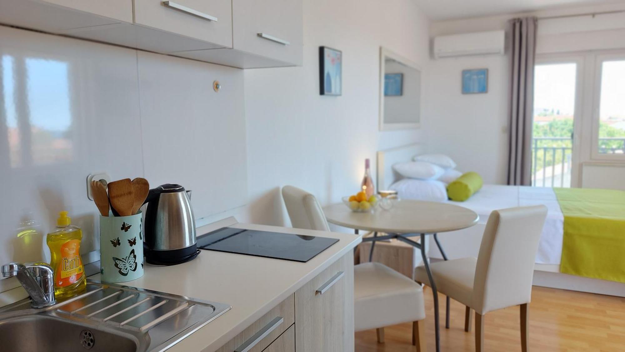 Sea Side Apartments Vodice Exterior photo