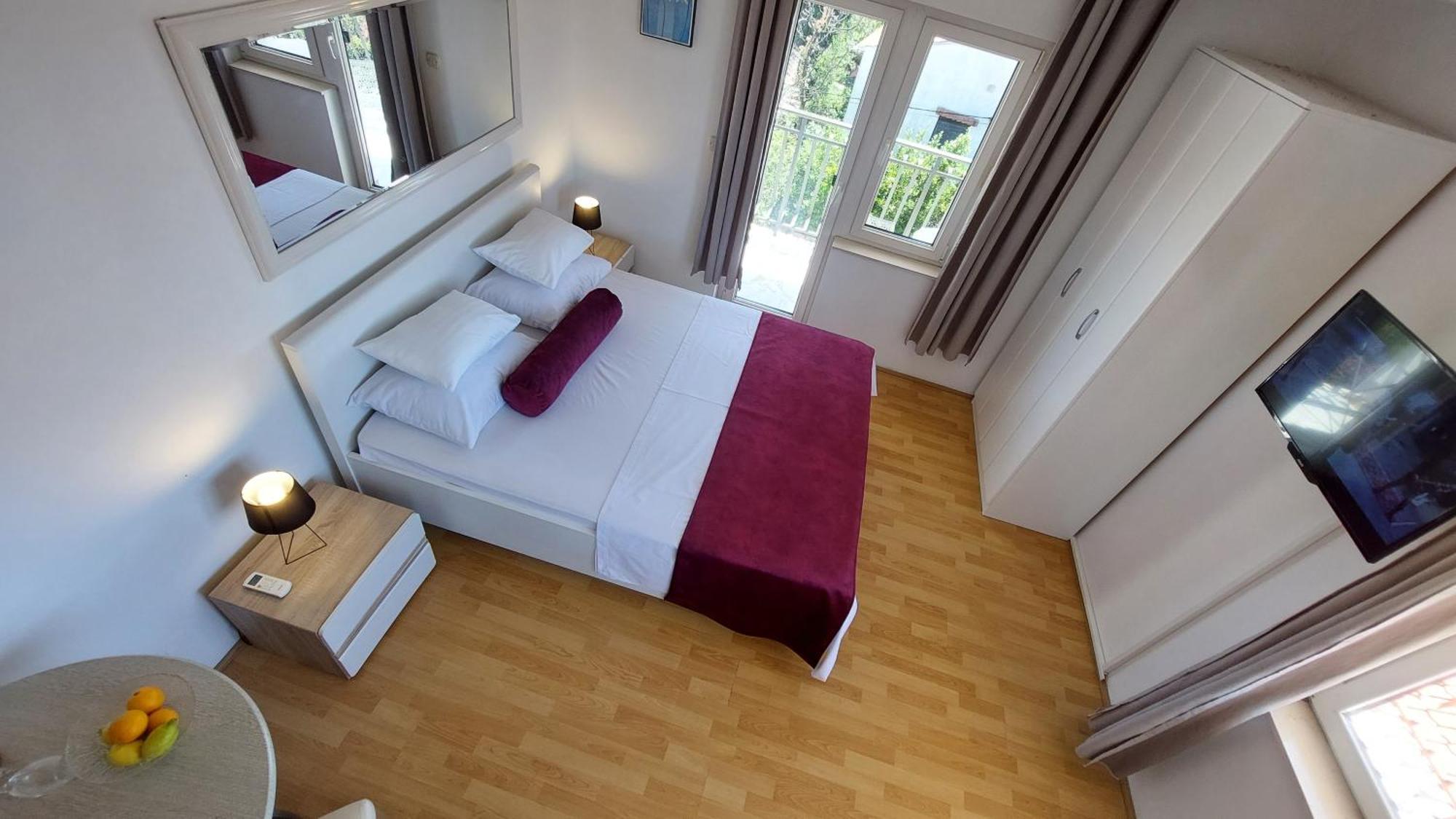 Sea Side Apartments Vodice Exterior photo